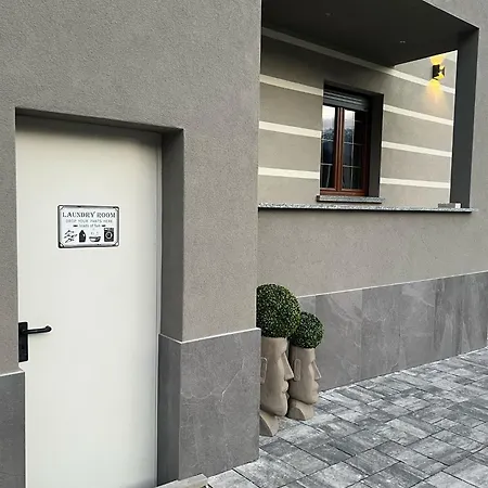 Fuga Dalla Citta App Paglia *