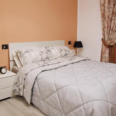 Fuga Dalla Citta App Paglia Apartment